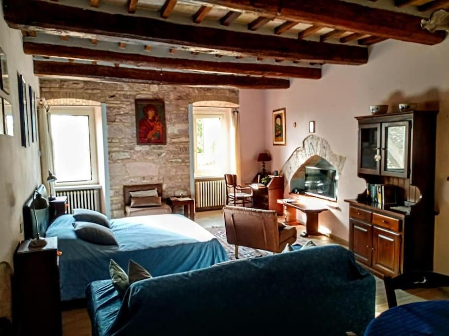 Dell'arco -